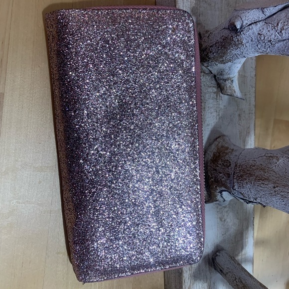 Adrienne Vittadini Wallet - Picture 3 of 6